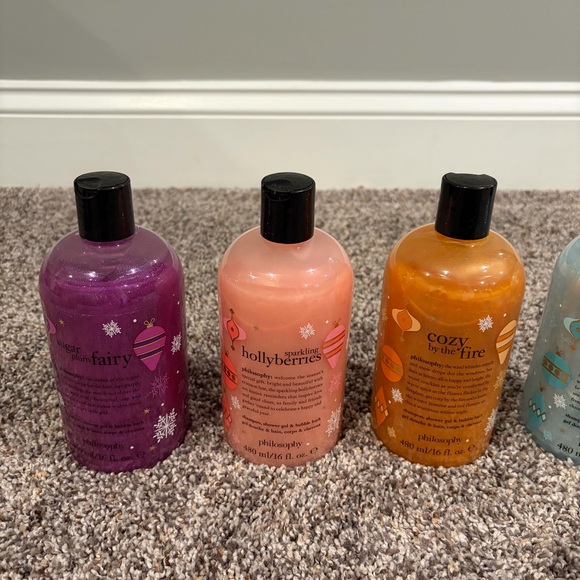 Philosophy Holiday 6-piece Shower Gel Collection - Picture 2 of 3